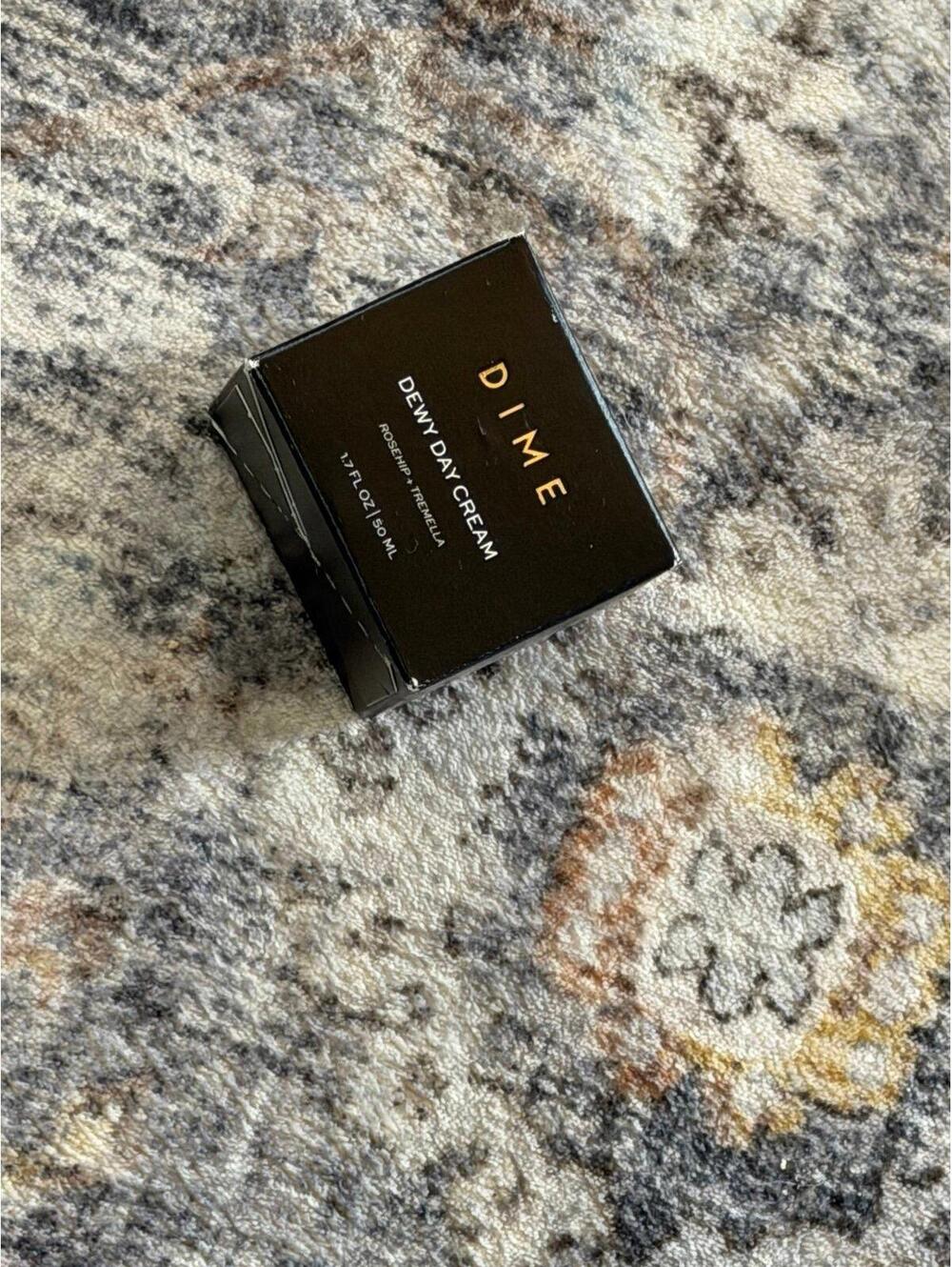 Dime dewy day cream